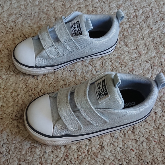 Converse Chuck Taylor All Star sneakers sparkly gray size 9 - Picture 1 of 14